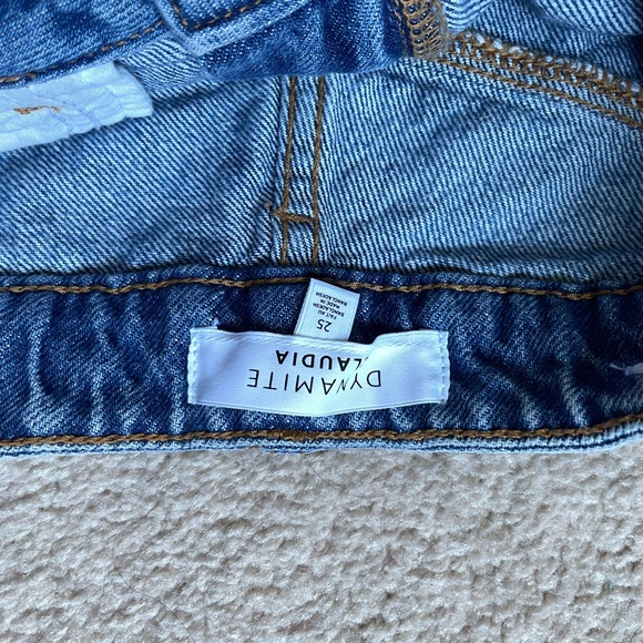 Dynamite Jeans - Picture 3 of 3